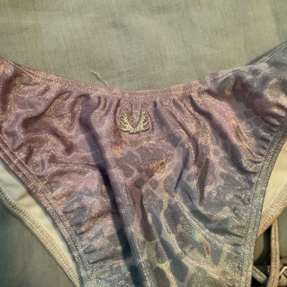 Minimale Animale holographic bikini set - Picture 9 of 10